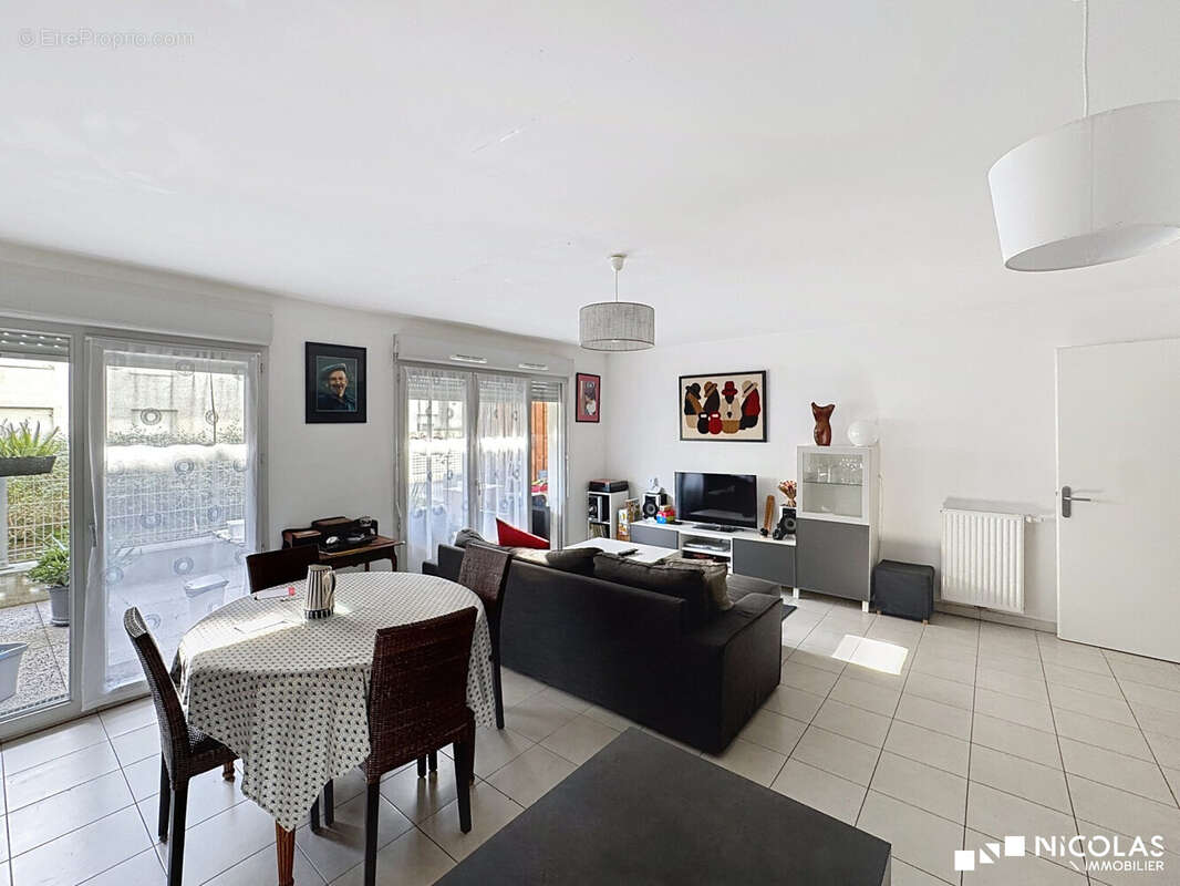 Appartement à BORDEAUX