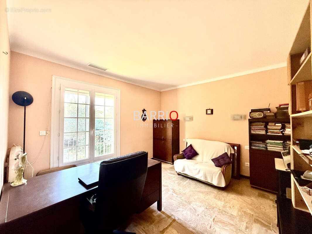 Maison à SAINT-CYPRIEN