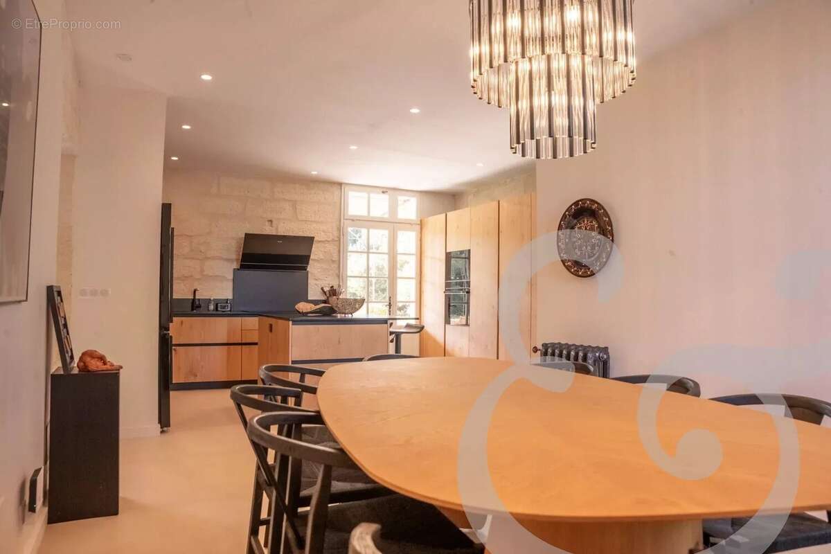 Maison à SAINT-REMY-DE-PROVENCE