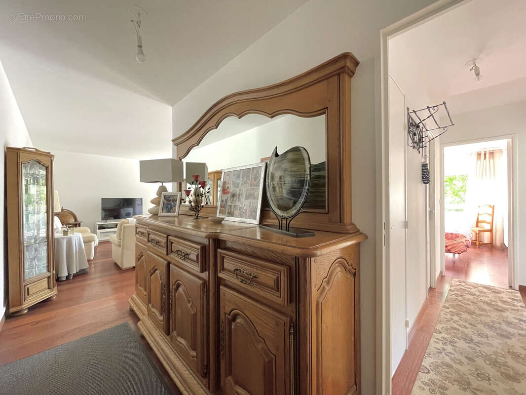 Appartement à SAINT-CYR-L'ECOLE