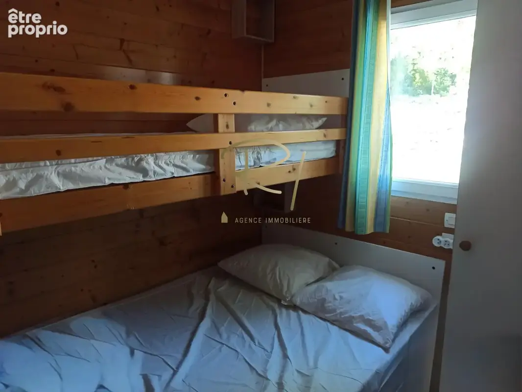 Chalet avec terrasse et piscine - SUD ARDECHE - photo 11