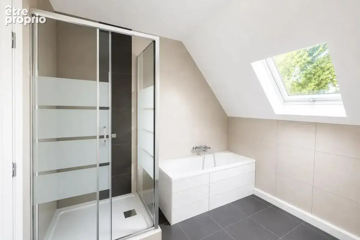 Maison de 5 pièces de 121.43m² à Dammarie-les-Lys - photo 12