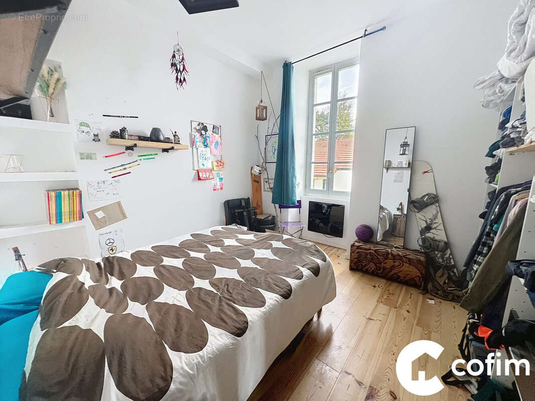 Appartement à MAZERES-LEZONS