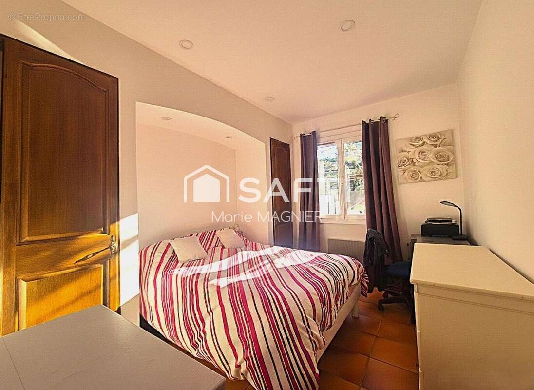 Photo 4 - Maison à COGOLIN