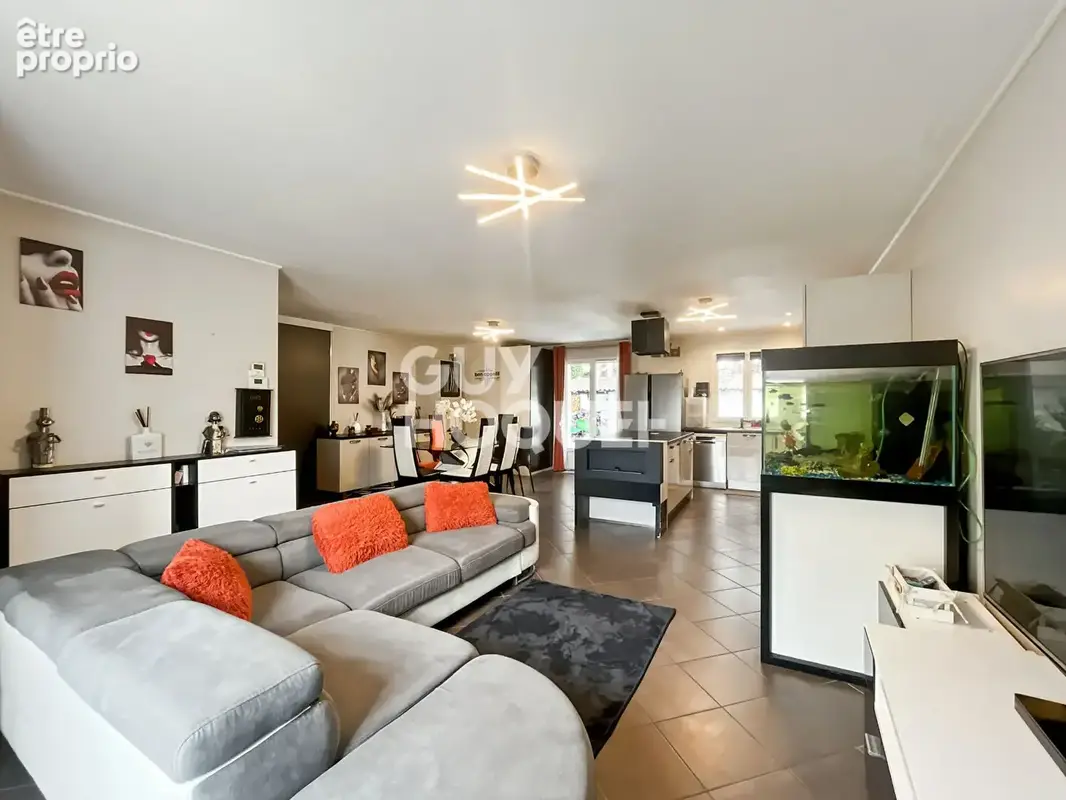 Maison récente 5 pièces à vendre à Fontenay Trésigny - photo 5