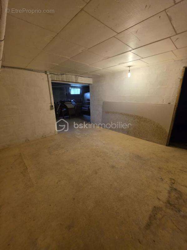 Maison à SAINTE-GAUBURGE-SAINTE-COLOMBE