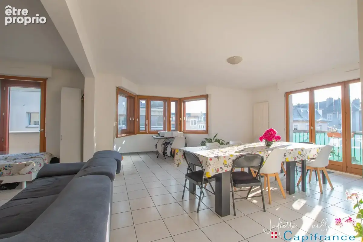 CHAMBERY (73000) : Appartement 3 chambres, cave, garage - photo 3