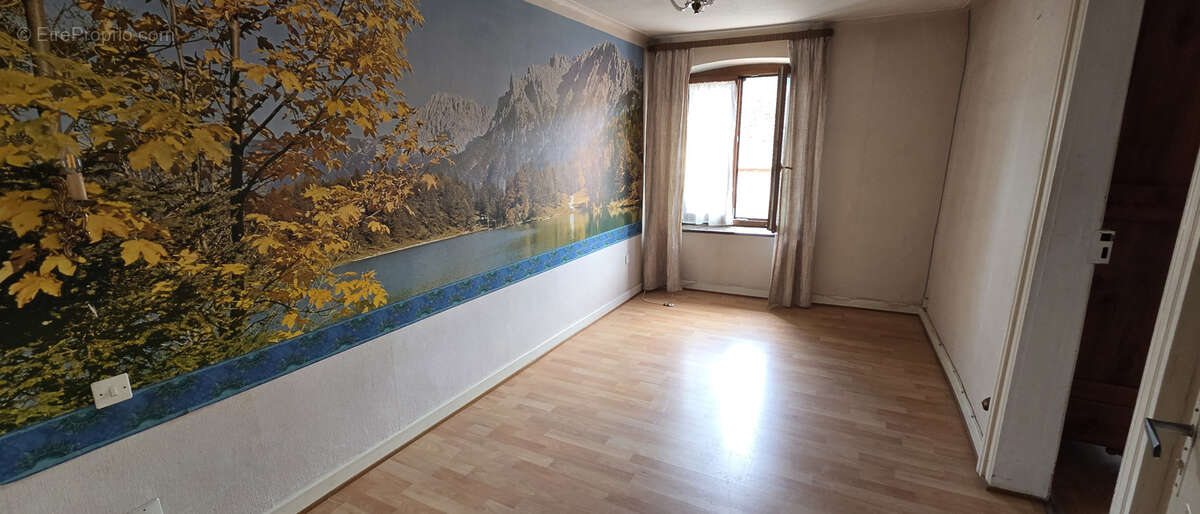 Maison à WISCHES