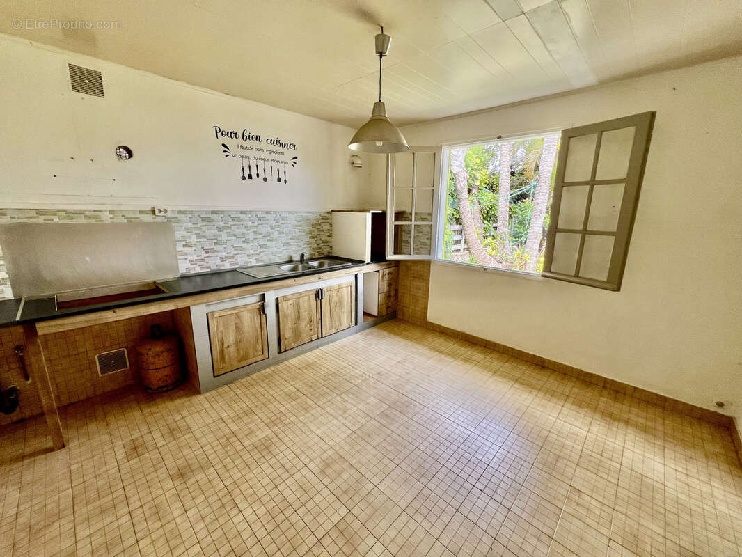 Maison à ENTRE-DEUX