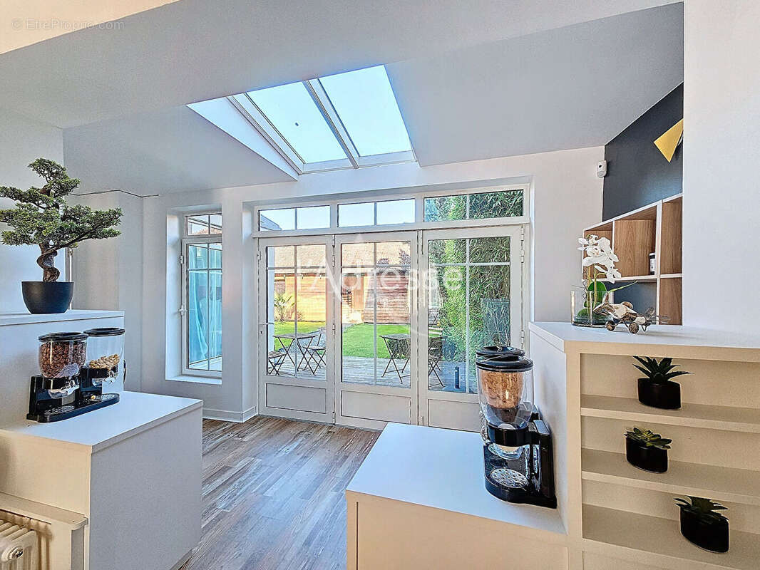 Maison à COUILLY-PONT-AUX-DAMES