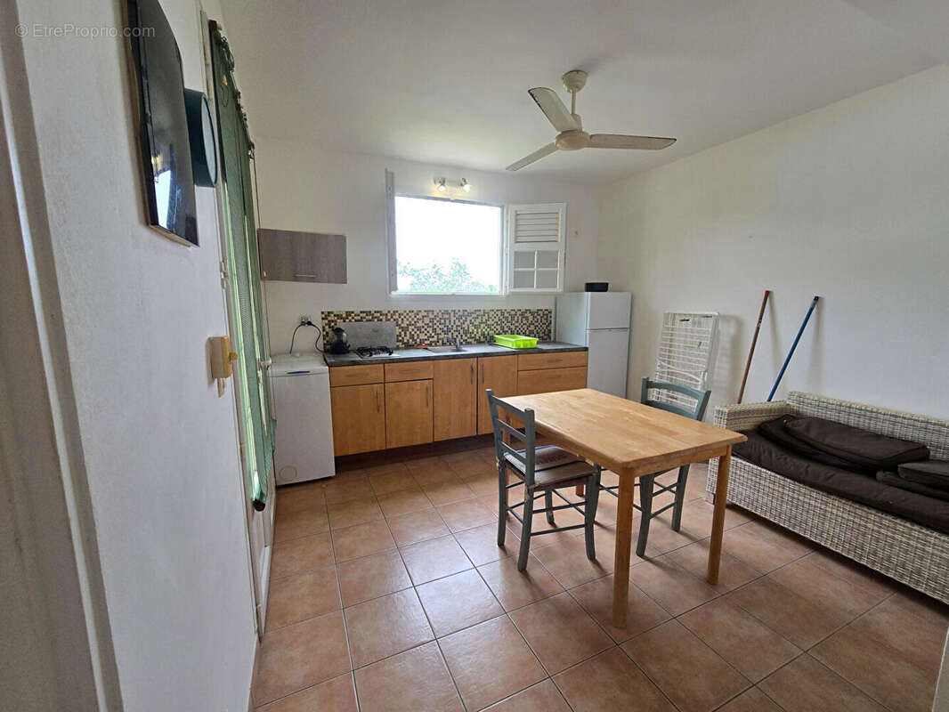 Maison à LES TROIS-ILETS