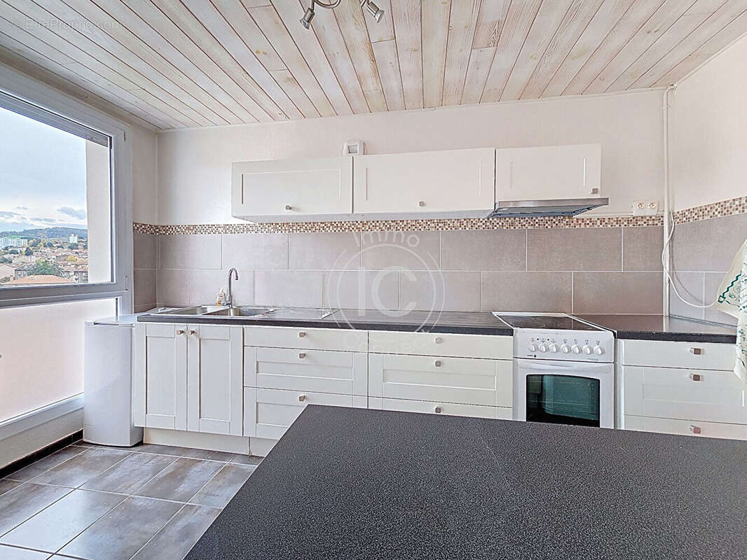 Appartement à FIRMINY
