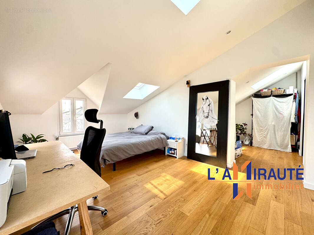Maison Houilles 6 pièce(s) 109 m2 - photo 12
