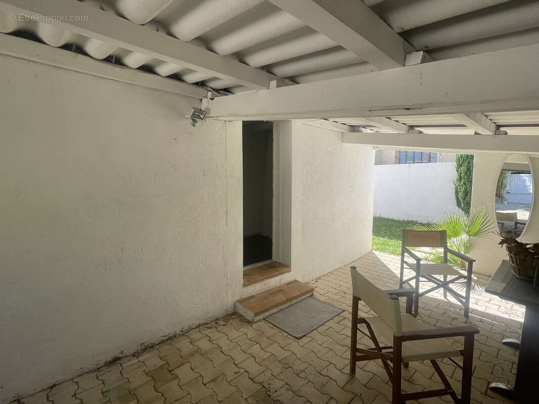 Nyons / proche centre ville / villa 4 pieces / jardin avec piscine - photo 23