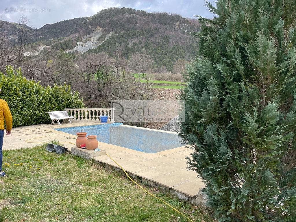 Maison à LE FUGERET