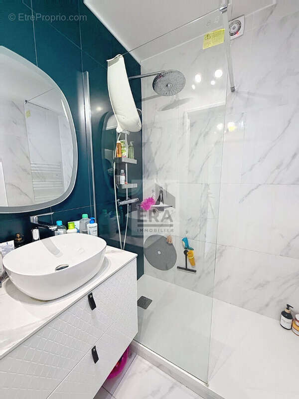 Appartement à SURESNES