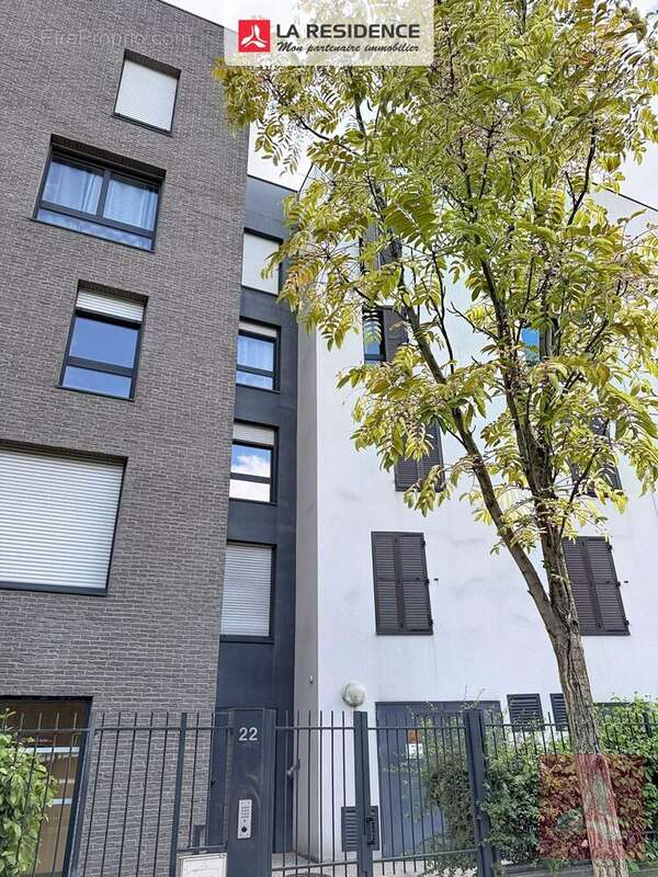 Appartement 69 m² à Saint-Denis  - photo 6