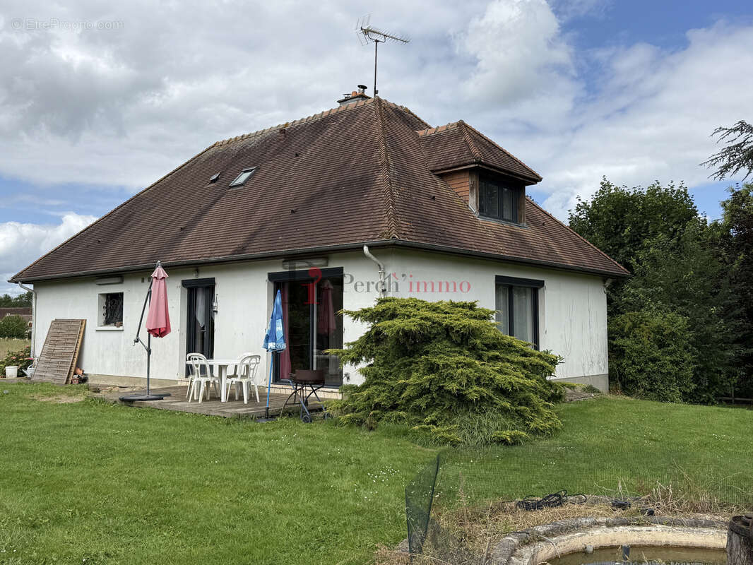 Maison à NOCE