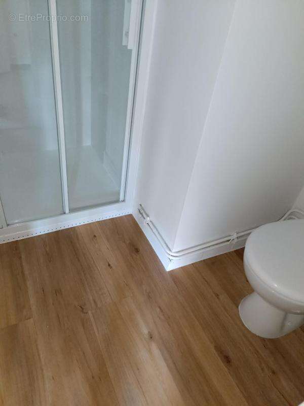Appartement à PARIS-20E
