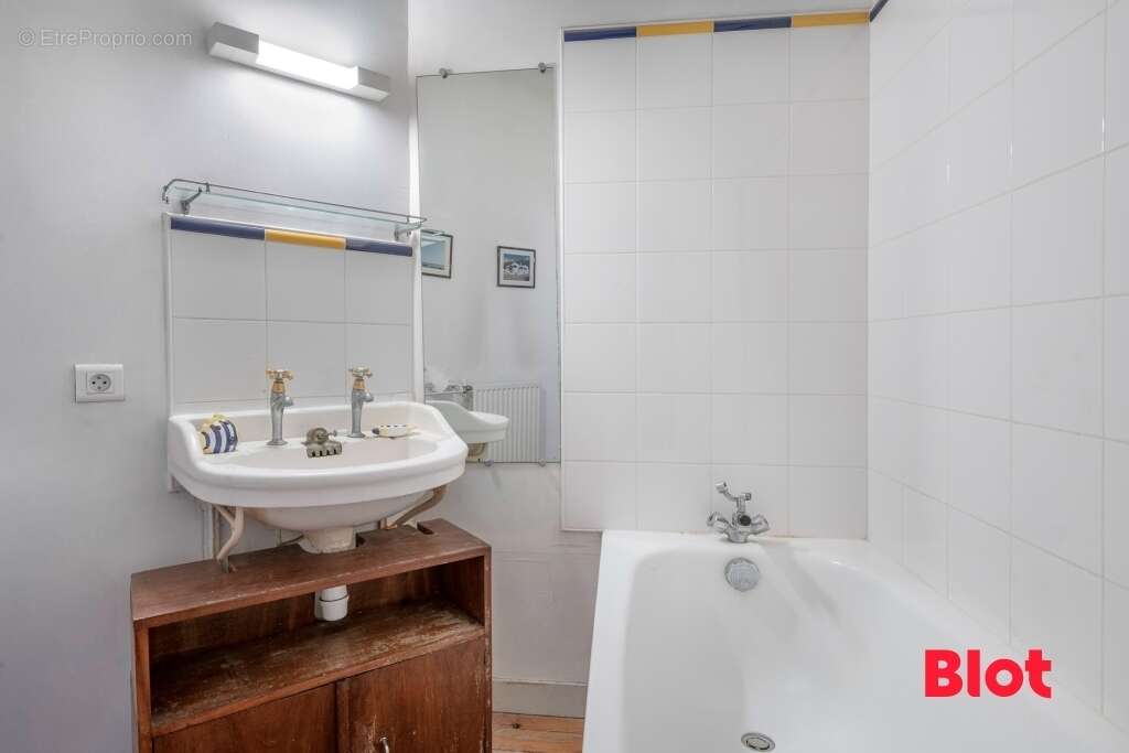 Maison à LE POULIGUEN