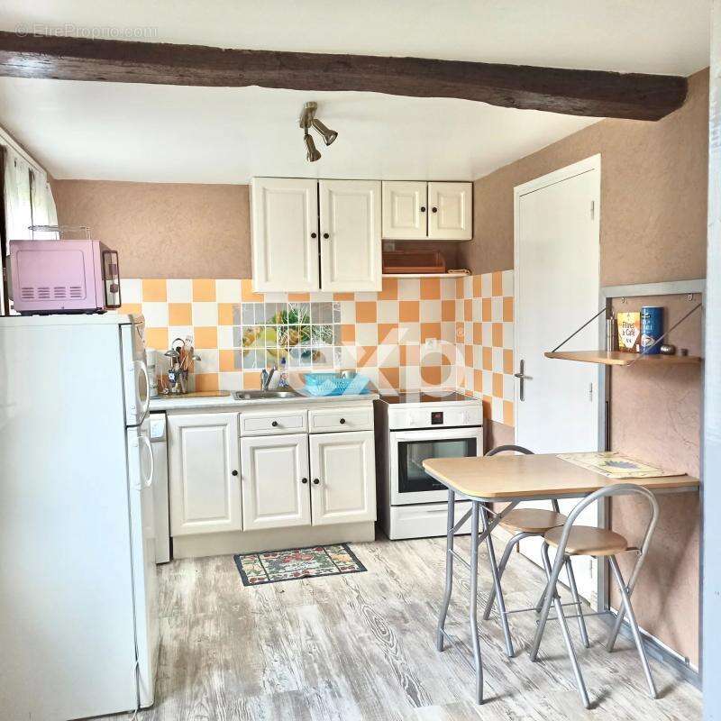 Maison à GRANDVILLIERS