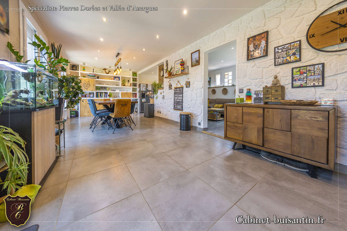 Maison à LE BOIS-D'OINGT