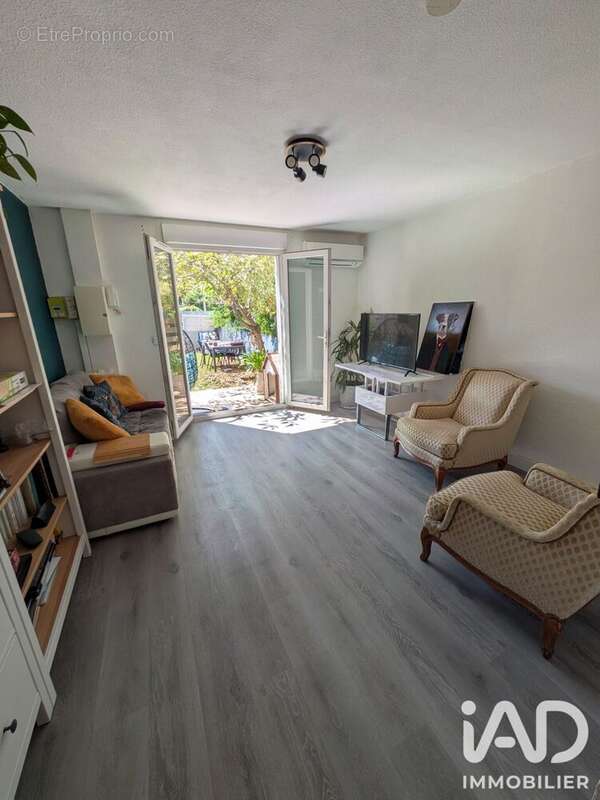 Appartement 36 m² à Saint-Paul-Et-Valmalle  - photo 2