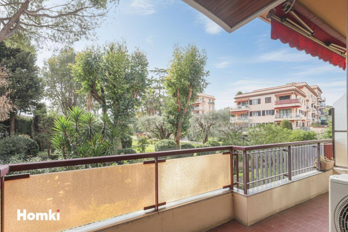 Appartement à CAGNES-SUR-MER
