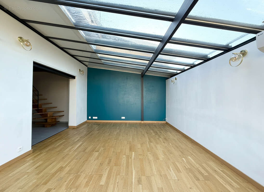 Maison à LAPEYROUSE-FOSSAT