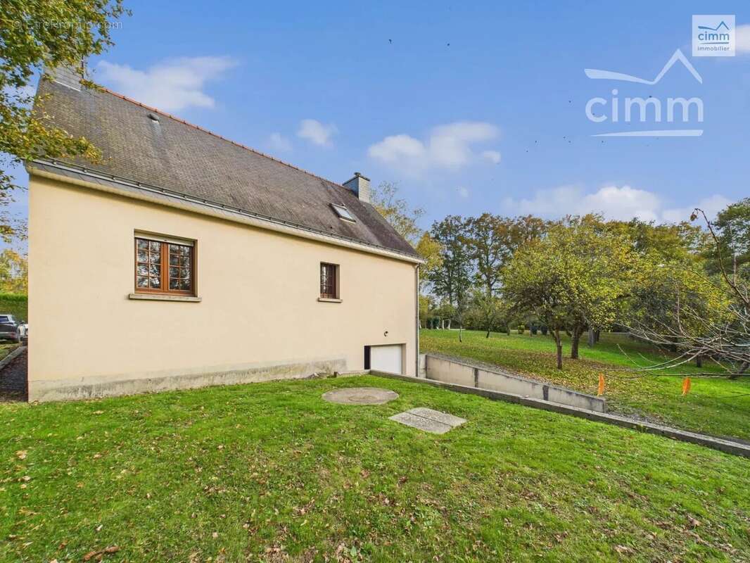 Maison à LES BRULAIS