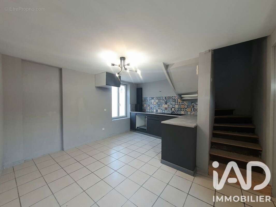 Maison 50 m² à Saacy-Sur-Marne  - photo 3