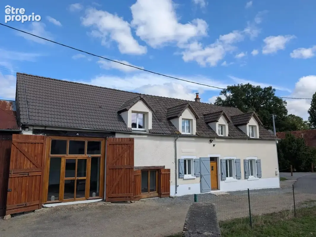 Maison à PARNAC