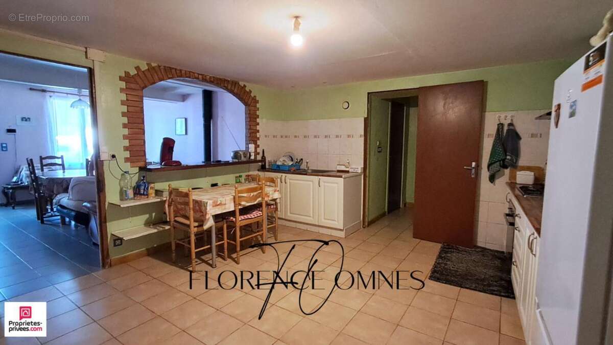 EXCLUSIVITE à MARSEILLETTE Maison  de ville 134 m2  - 3 chambres - garage - 115000 - photo 4