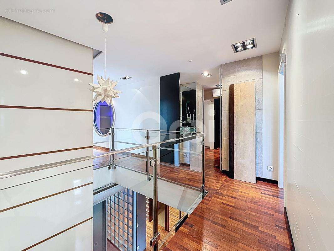 Commerce à SAINT-LOUIS