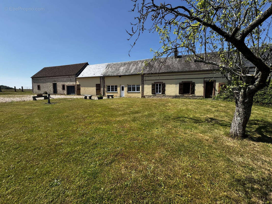 Maison à SOLIGNY-LA-TRAPPE