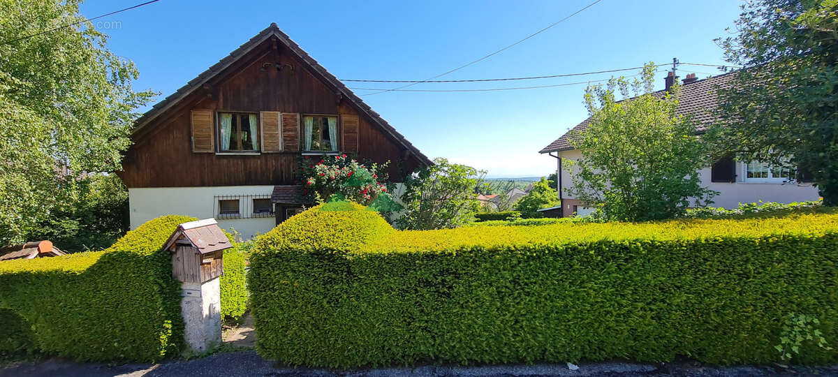 Maison 4 chambres sur 11,94 ares - photo 5