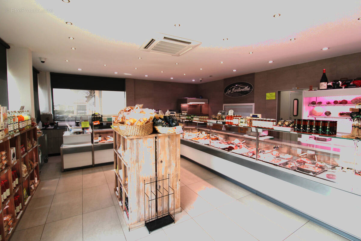 Commerce à MARSEILLE-11E