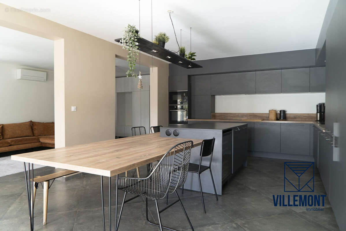 Cuisine américaine - Maison à PEROLS