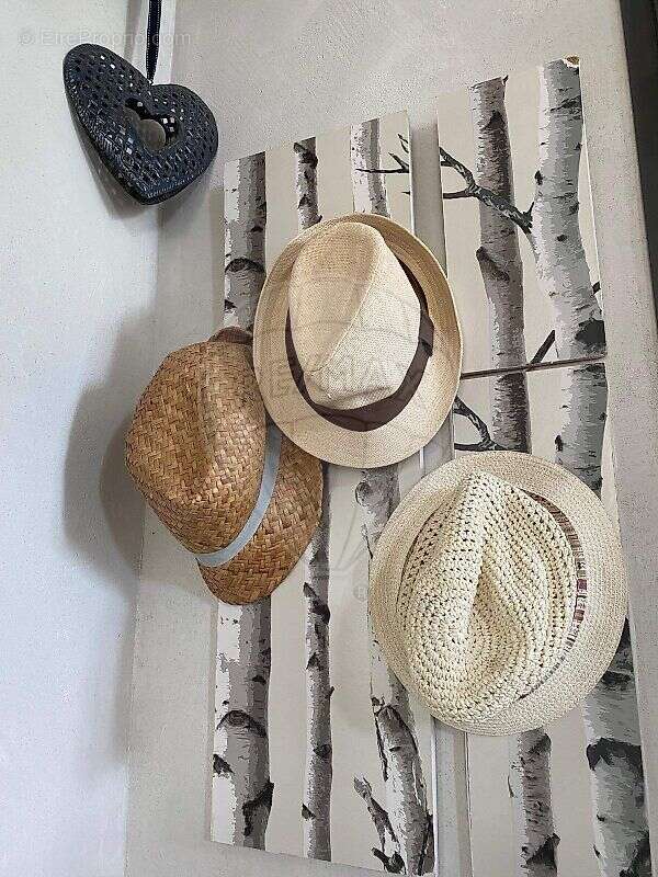 Maison à SAINTE-LUCE-SUR-LOIRE