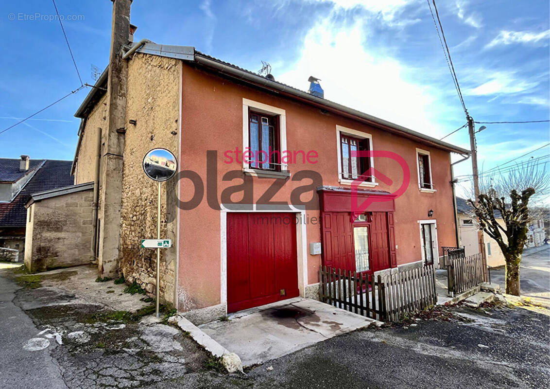Maison à CROTENAY