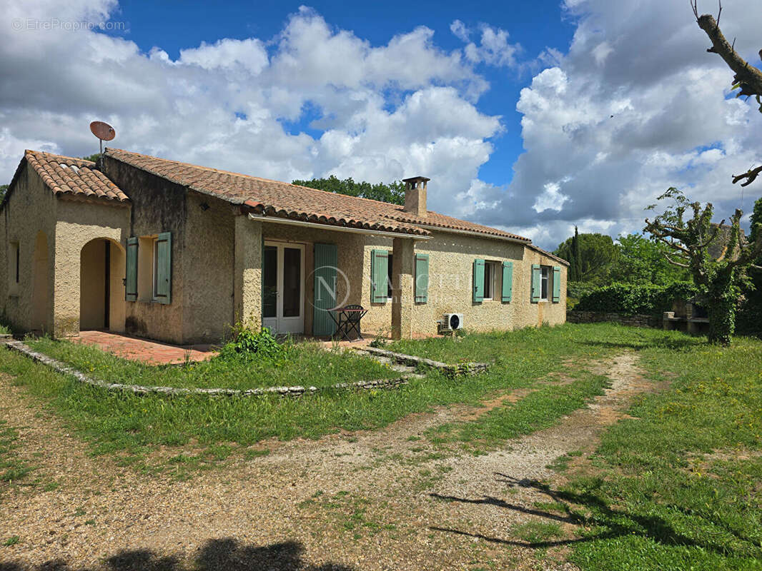 Maison à CABRIERES-D'AVIGNON