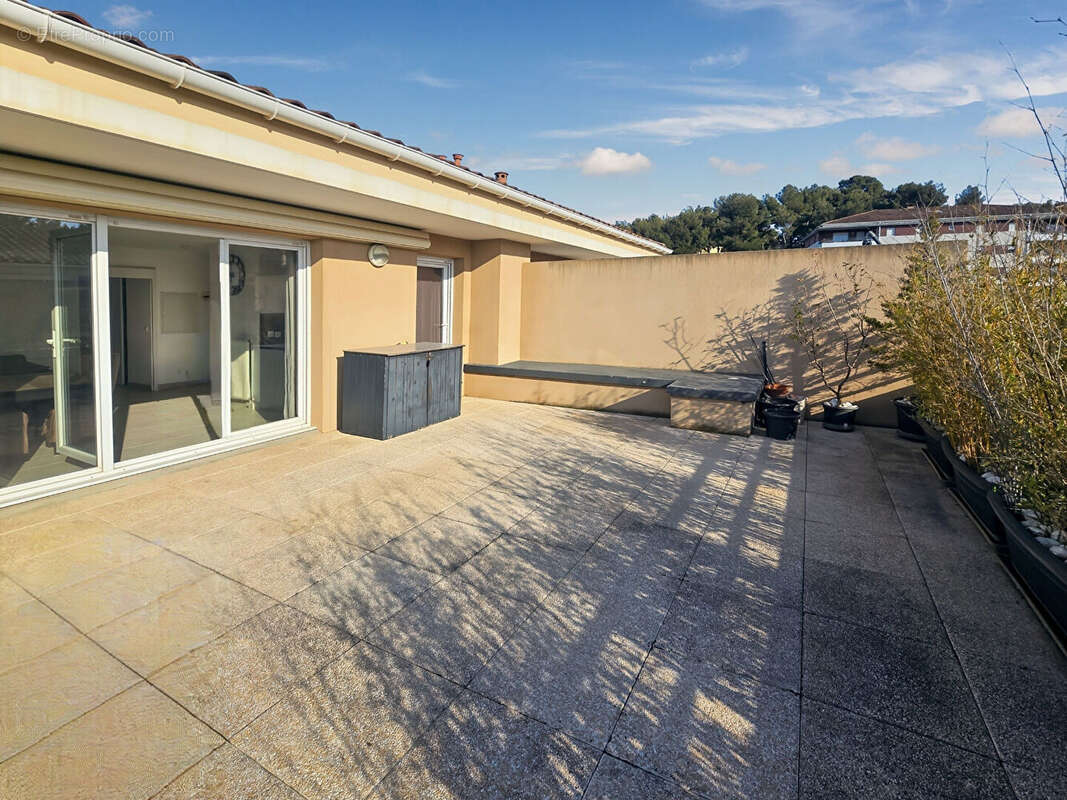 Appartement à MARSEILLE-13E