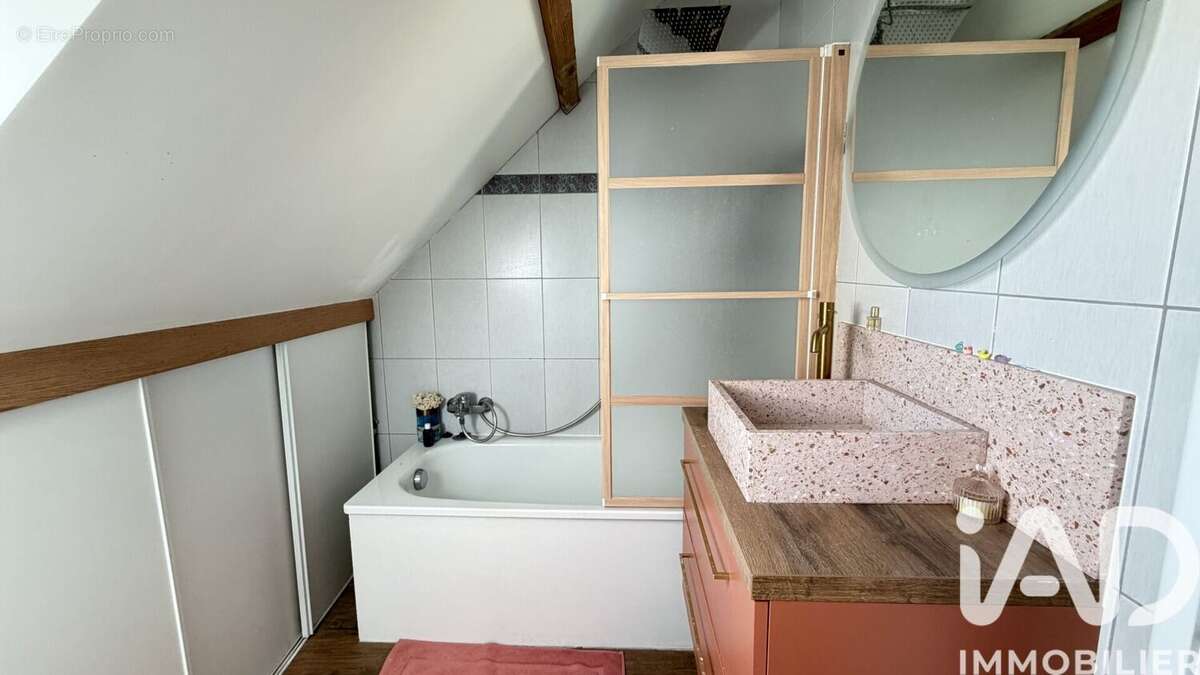 Photo 8 - Maison à VAUX-LE-PENIL