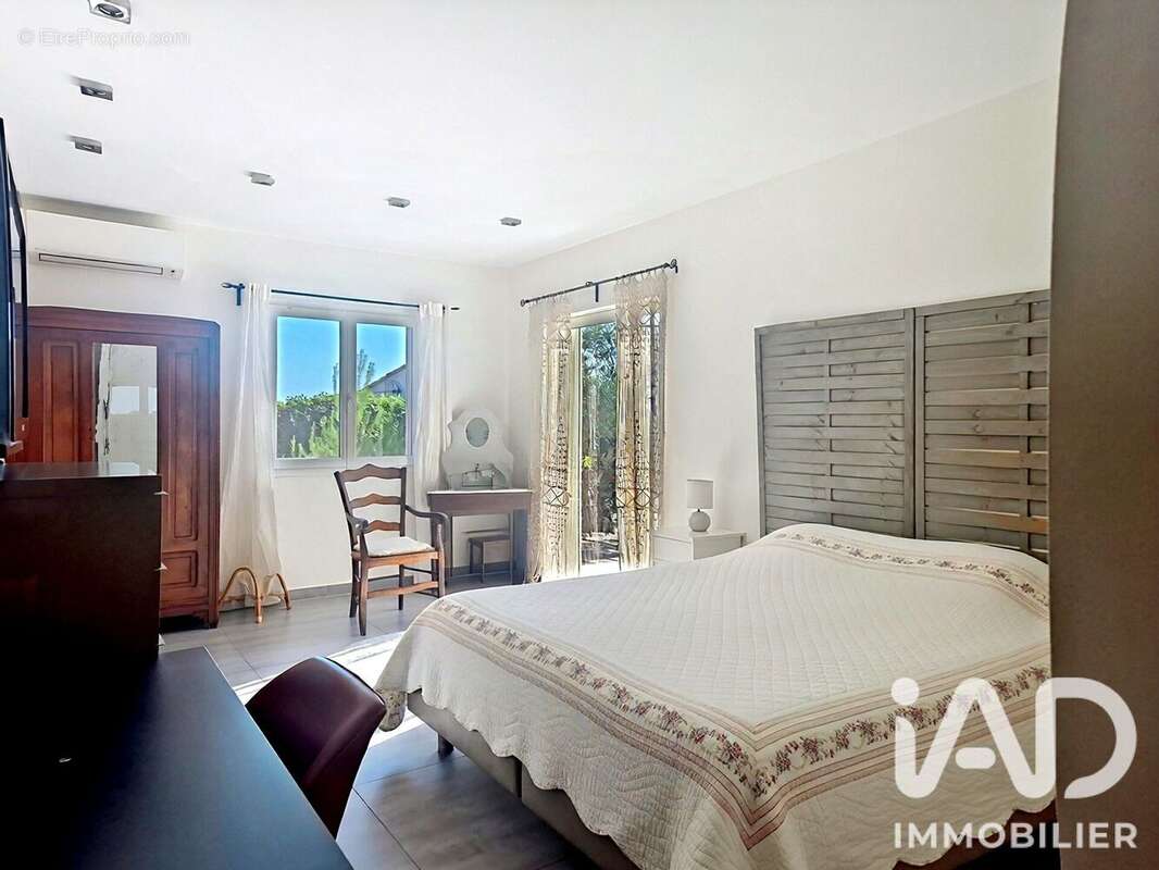 Maison 175 m² à Martigues  - photo 8