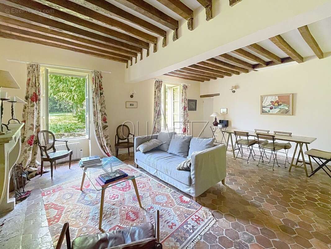 Maison à VIGNY