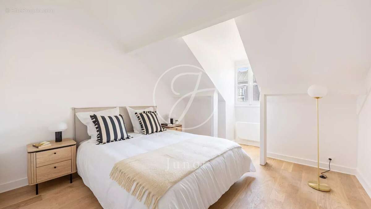 Appartement à PARIS-4E