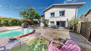 Maison à SAINT-MAURICE-DE-REMENS