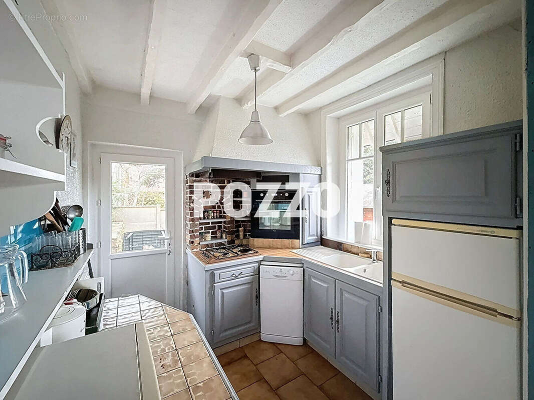 Maison à DONVILLE-LES-BAINS