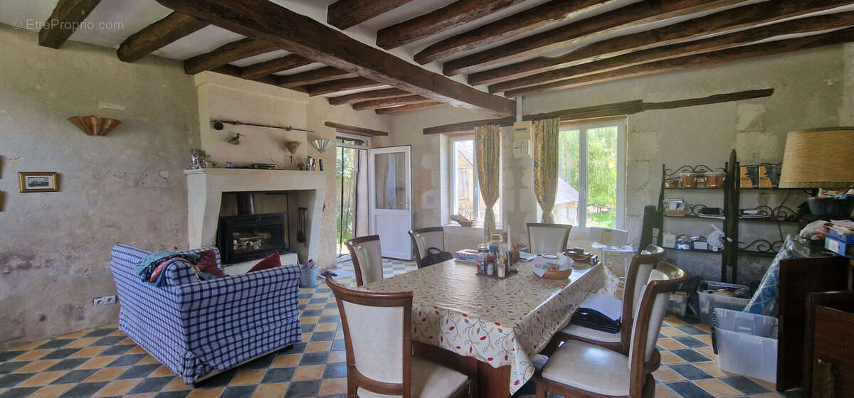 Maison 47 m² à Charnizay  - photo 4