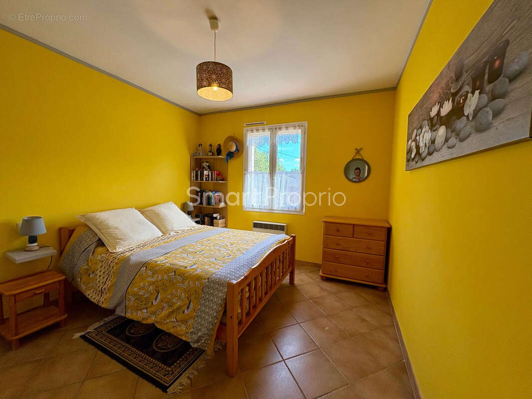 Maison à ALLEMAGNE-EN-PROVENCE